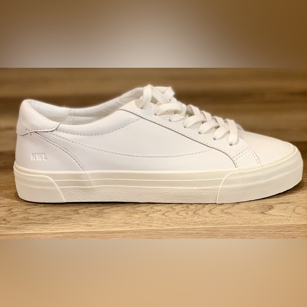 * NEW Madewell Sidewalk Low top 8.5M Leather sneakers *